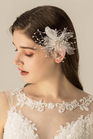 Sweet Feather Yarn Flower Clip à cheveux fait à la main